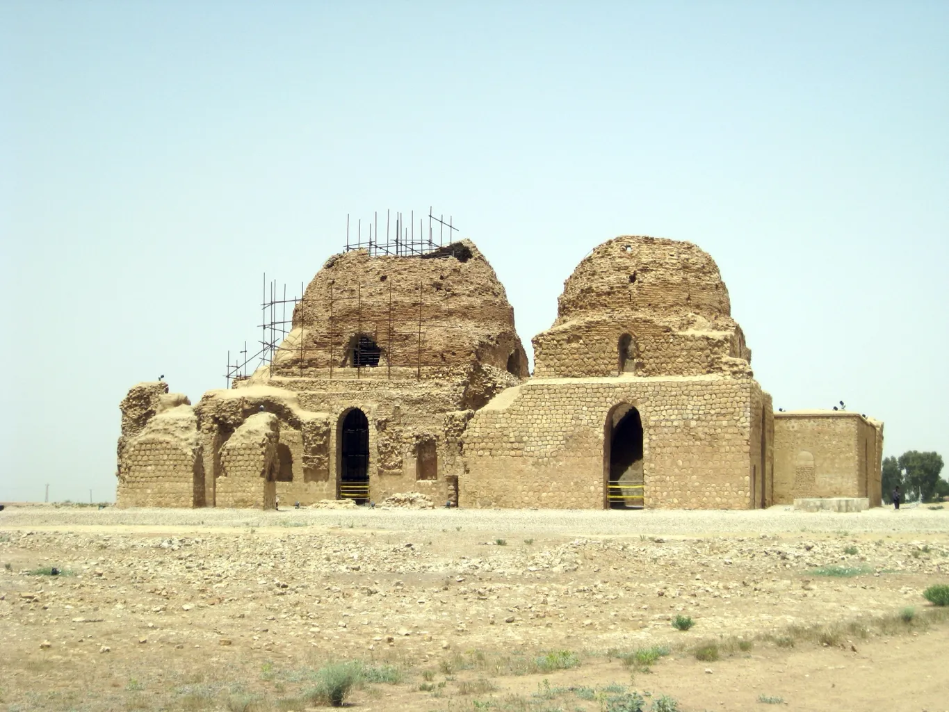 Sarvestan Palace 3